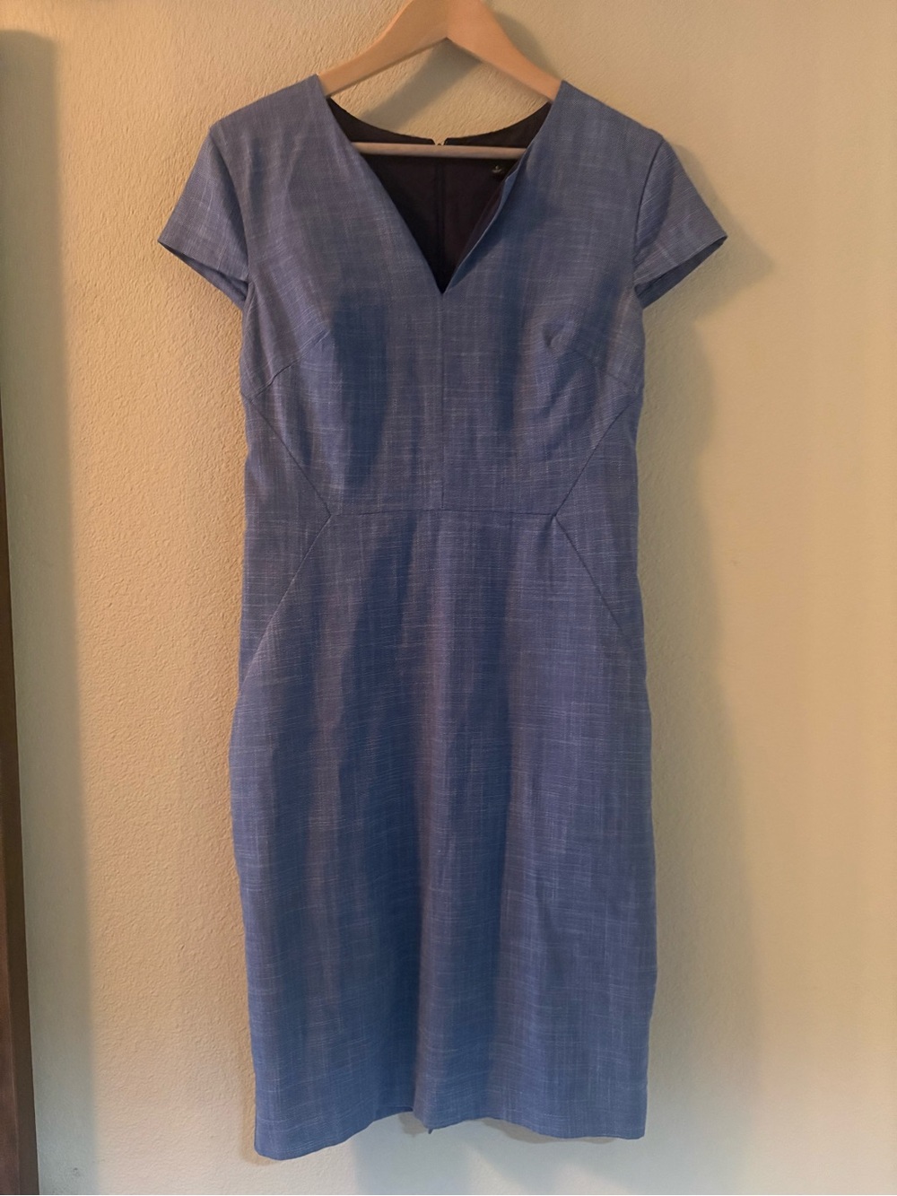 Classic Banana Republic V-Neck Sheath Dress in Light Blue